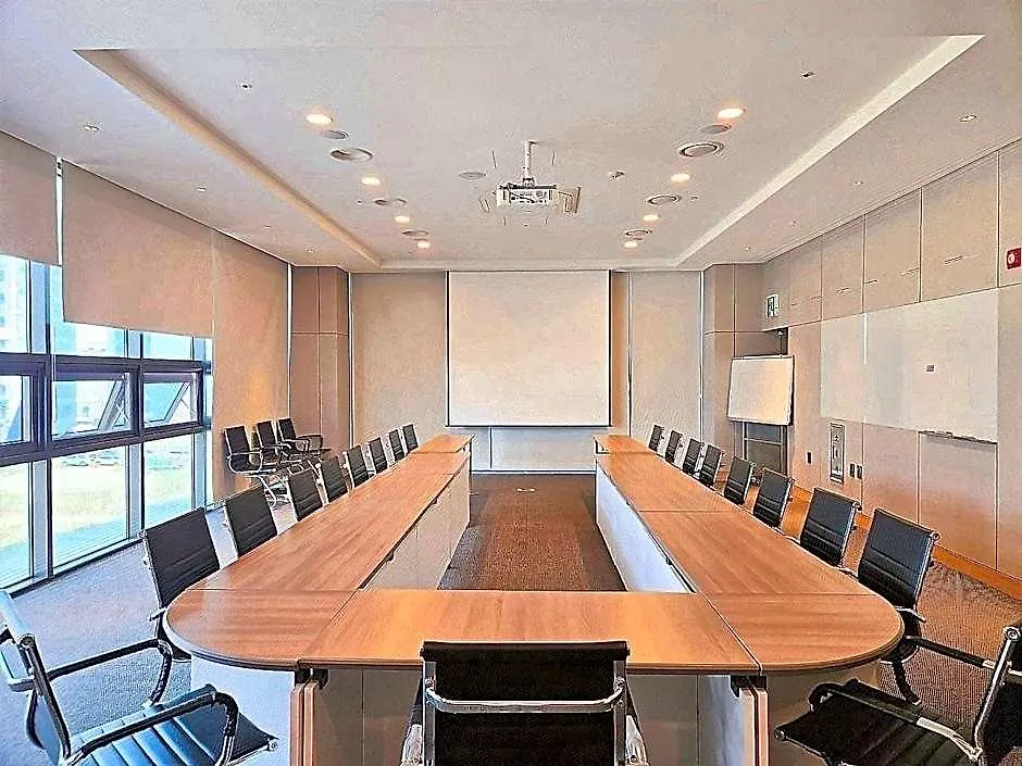 Yeongjongdo Air Sky Hotel Incheon Airport 4*,  South Korea