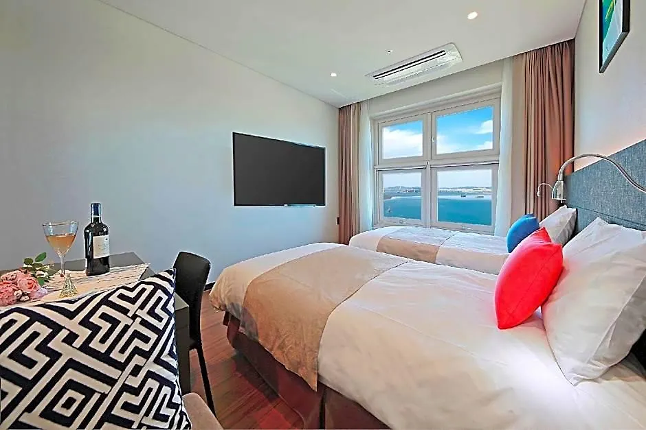 Yeongjongdo Air Sky Hotel Incheon Airport 4*,